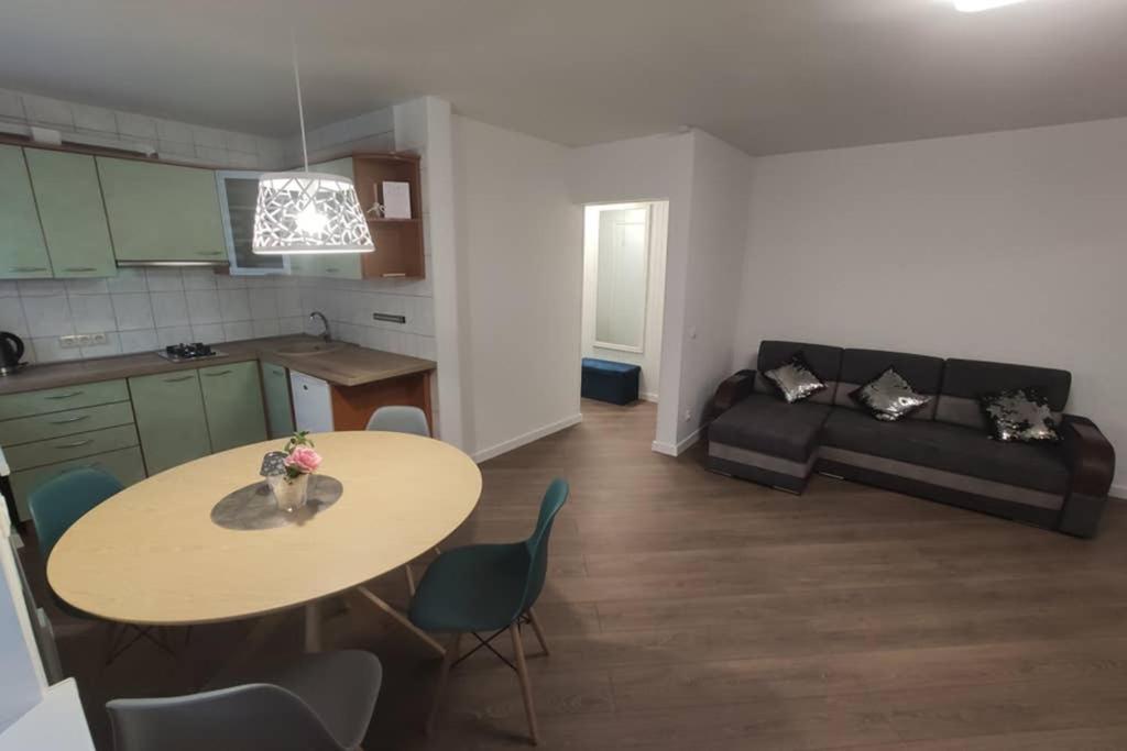 Cozy Stay In Unique Town - Kėdainiai Eksteriør bilde